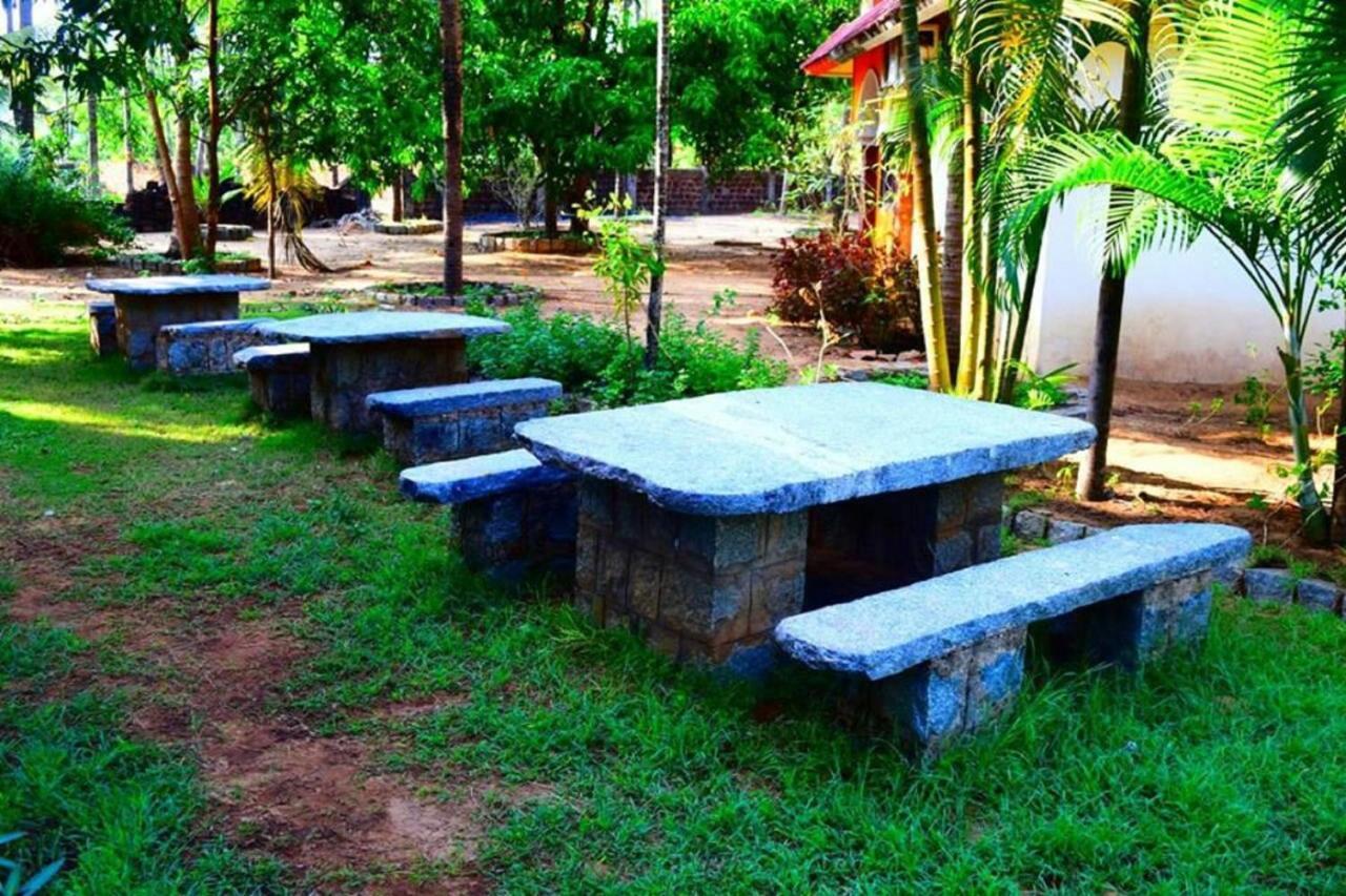 Devbag Resort Karwar Exterior foto